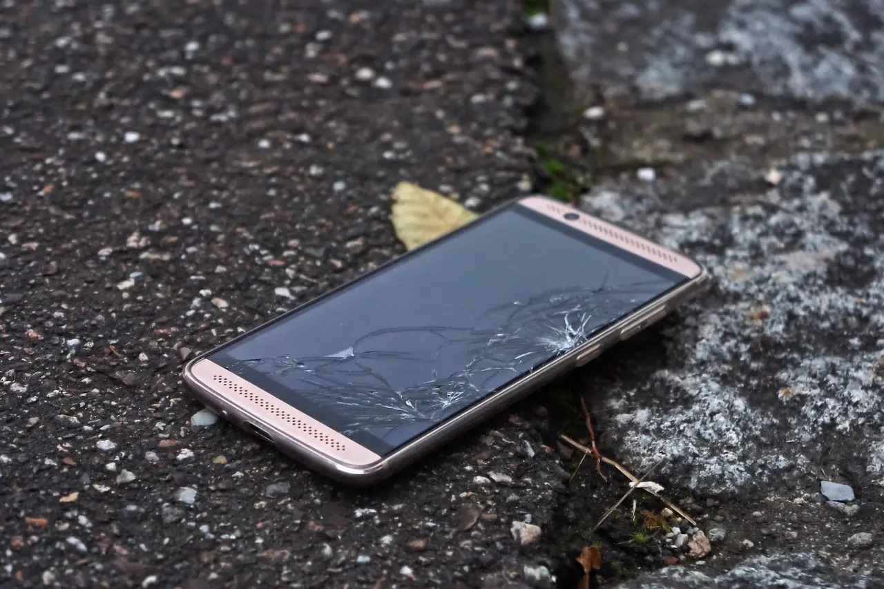 localizar celular smartphone perdido ou roubado