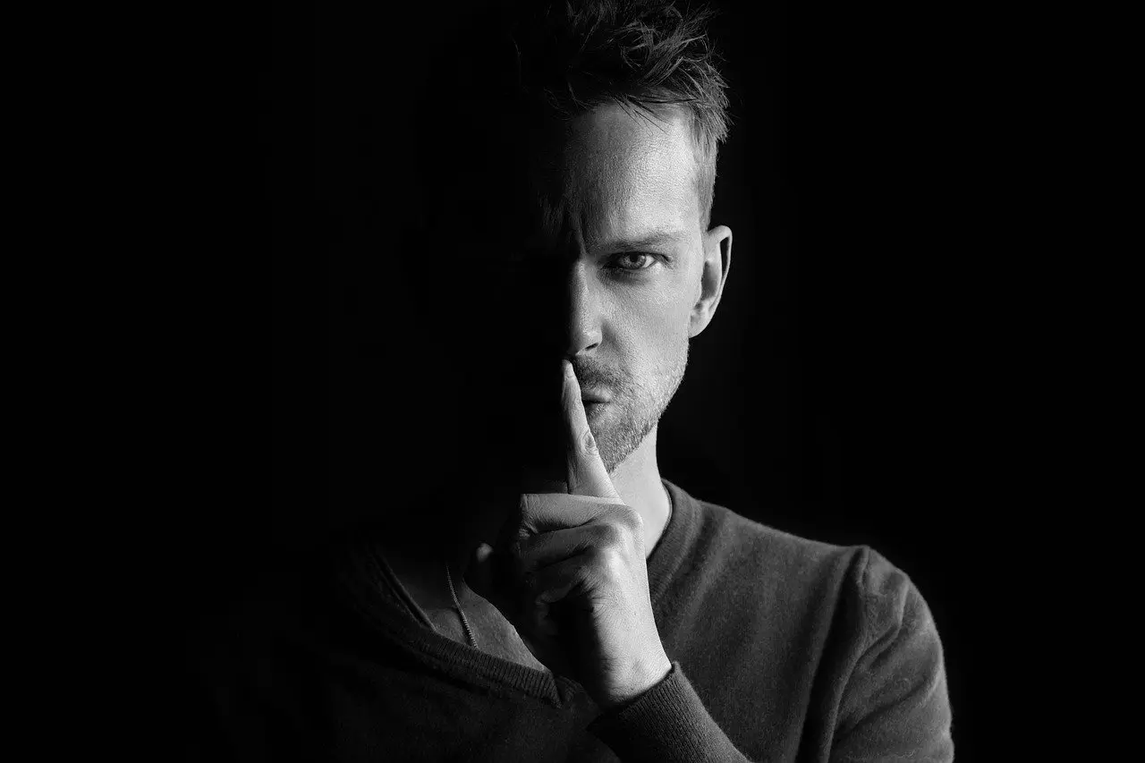 predador sexual, predadores sexuais